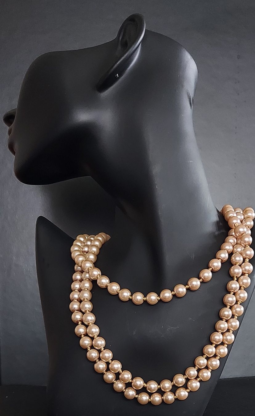 Catenine: Elegante Perlenkette, goldfarben, ca. 146cm lang – Nuovo (secondo la descrizione) da Ettenhausen TG venduto da CH2300 1