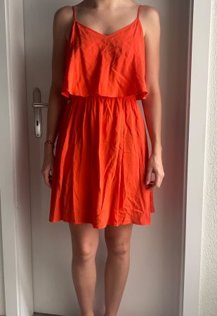 Kleid orange Gr.s 38