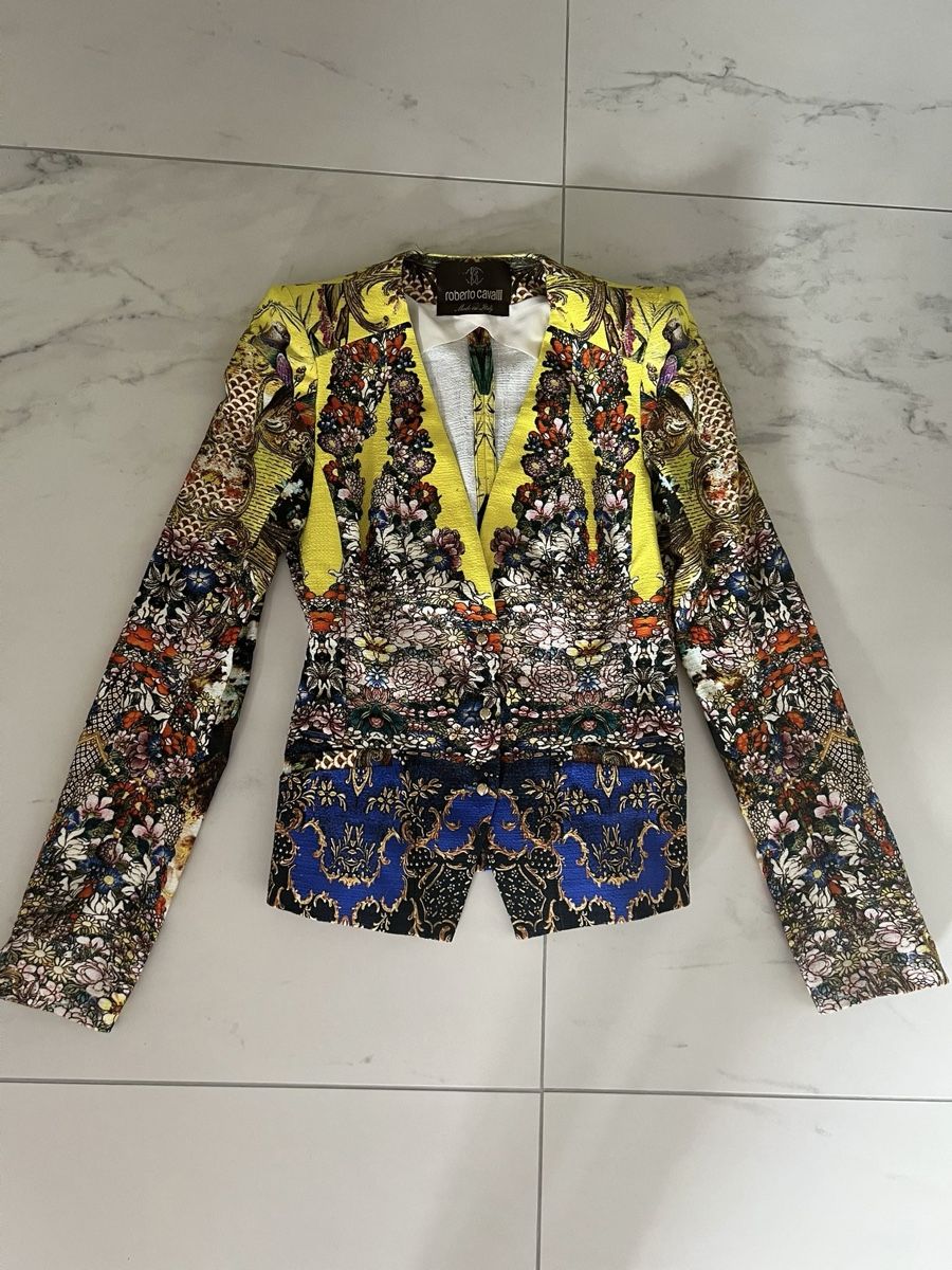 Roberto Cavalli Giacche: Roberto Cavalli Blazer – Nuovo (secondo la descrizione) da Jona venduto da ani_wq5d