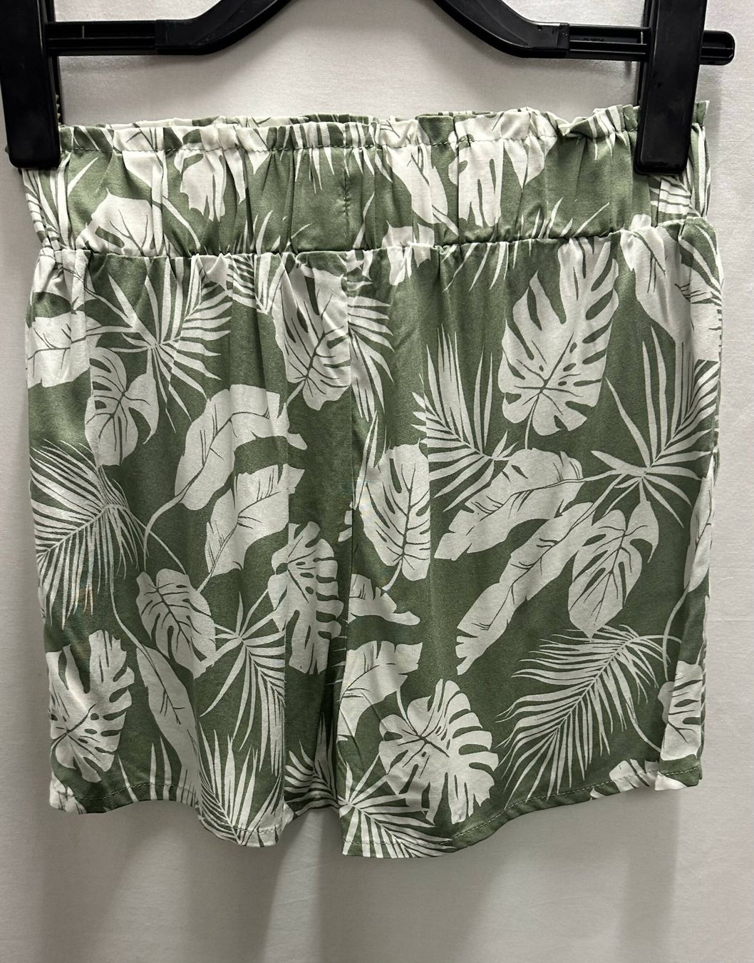 Hosen: Farn Palme Short kurze Hose Gr. S – Neu und originalverpackt aus Sarmenstorf von taosun1 1