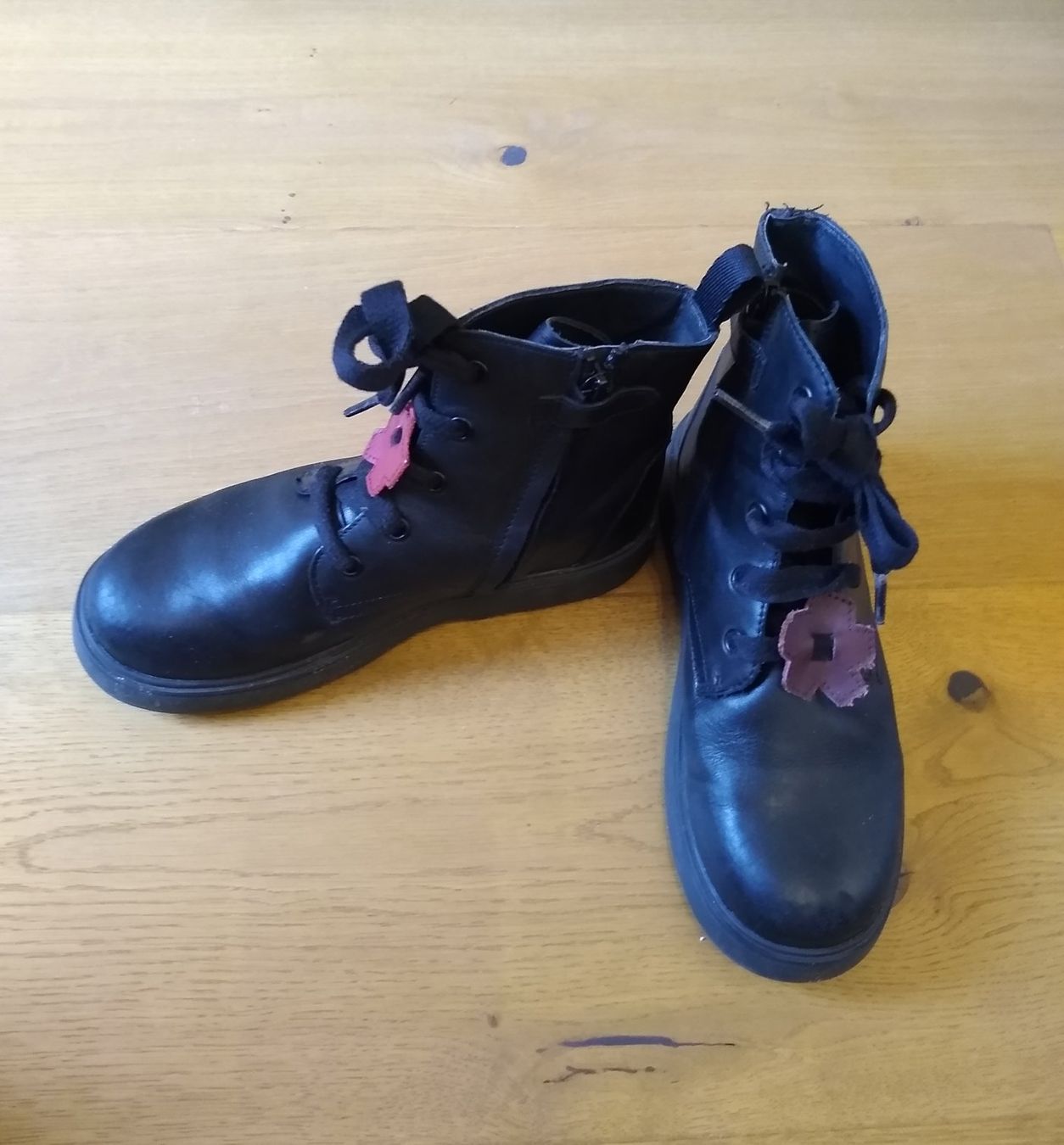 Camper Scarpe per ragazzi: Kinderschuhe Camper, Grösse 34 – Usato da Kriens venduto da bur_sz2j 1