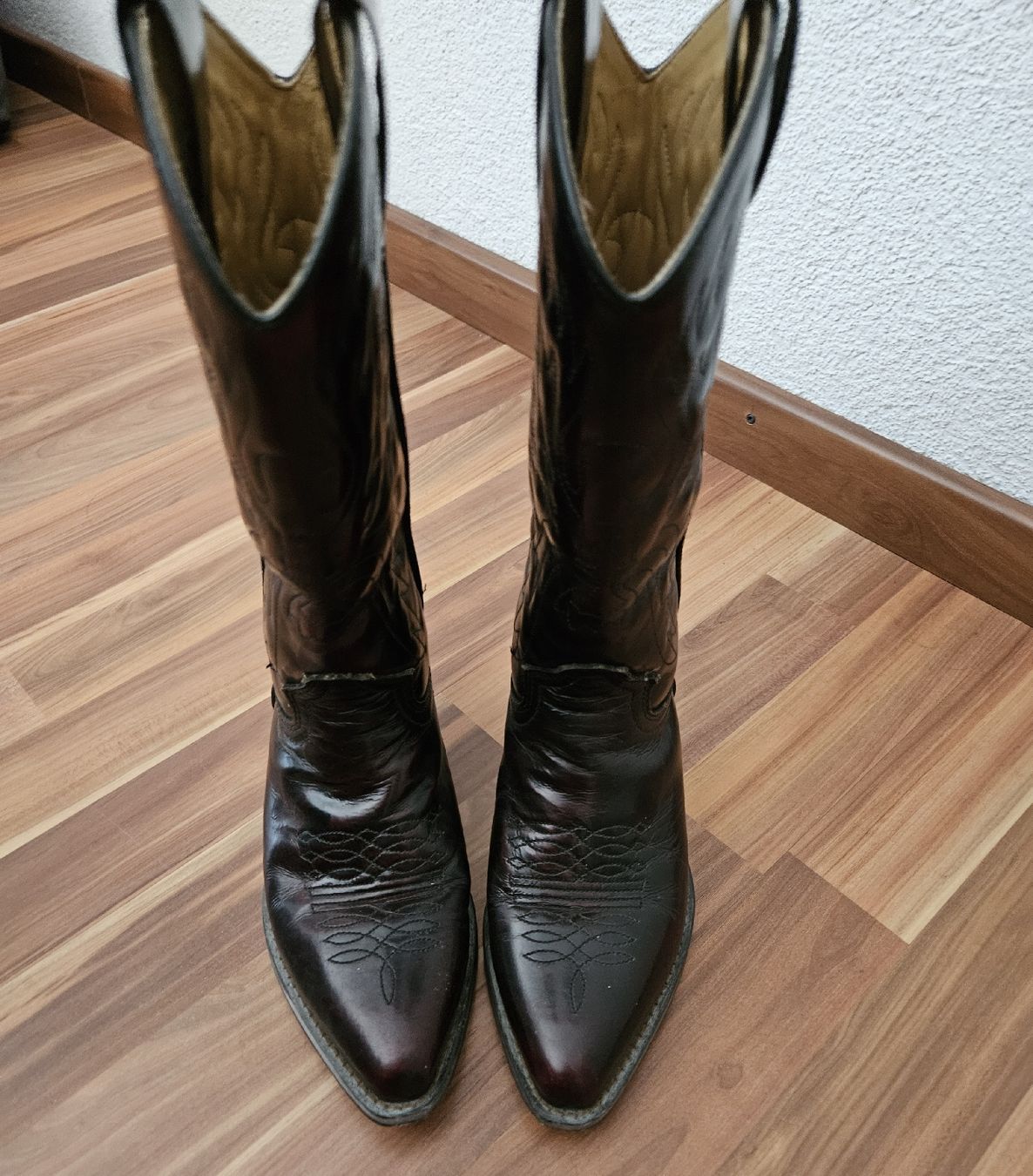 Scarpe da uomo: botte cowboy Clak – Usato da Tramelan venduto da Vipers1 1
