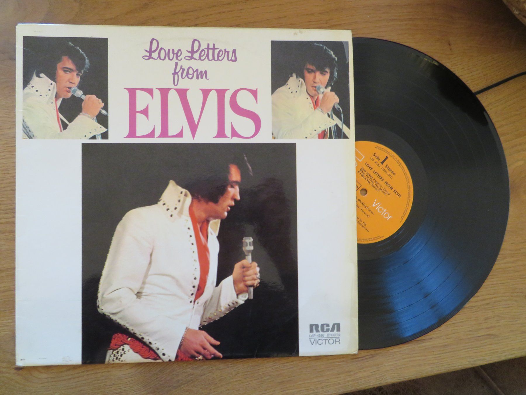 Dischi in vinile: ELVIS PRESLEY LOVE LETTERS FROM – Nuovo (secondo la descrizione) da Zürich venduto da max_cp5f