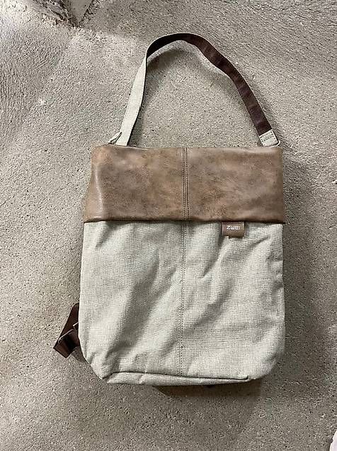 Sacs à dos: praktische Rucksacktasche – Neuf avec emballage d'origine à Winterthur par gin_t6y5