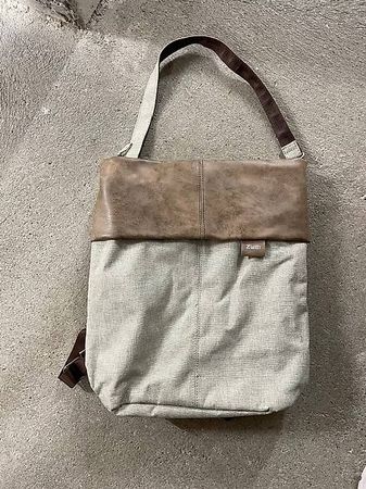 praktische Rucksacktasche