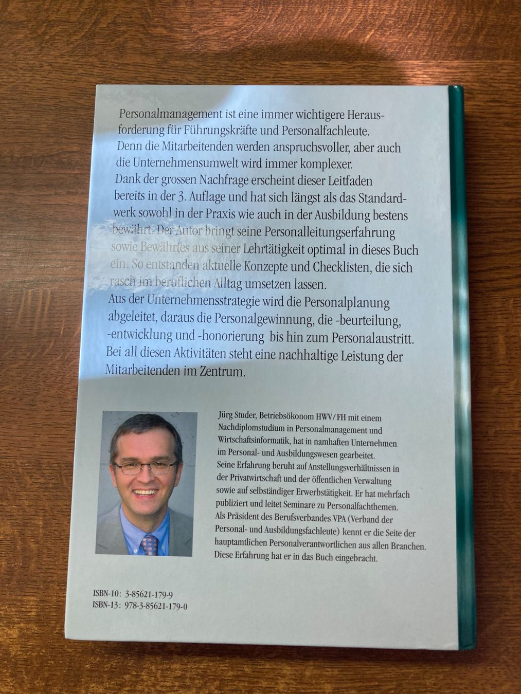 Bücher: Personal Management - Ein Leitfaden für KMU – Gebraucht aus Zürich von 2Shopnow 1