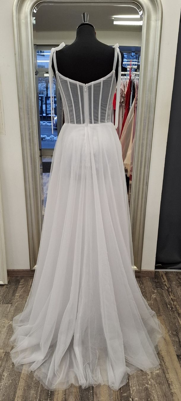 Vestiti: Brautkleid mit Corsage, Grösse 36 – Nuovo (secondo la descrizione) da Uster venduto da VMT. 4
