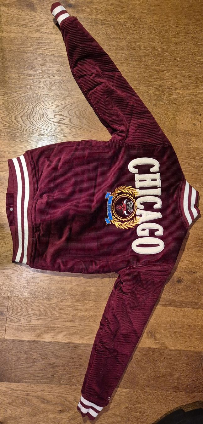 Mitchell & Ness Giacche: Chicago Bulls College Jacke – Nuovo (secondo la descrizione) da Oberegg venduto da FranziskaCH12 1