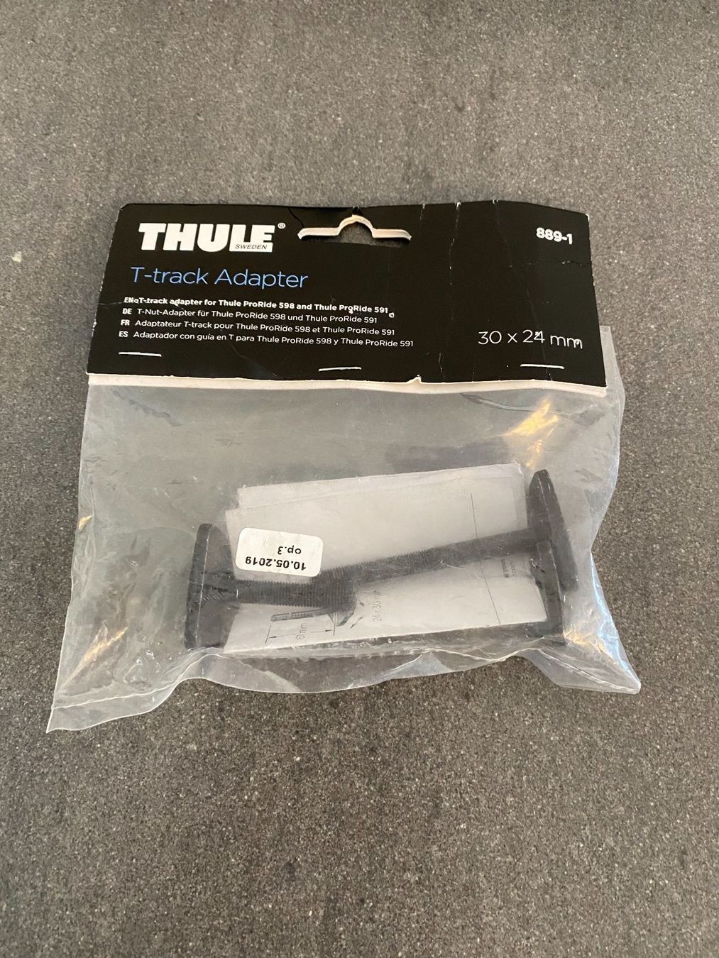 Thule Portapacchi: Thule T track Adapter Neu – Nuovo e nell'imballaggio originale da Hünenberg venduto da Trade18 2