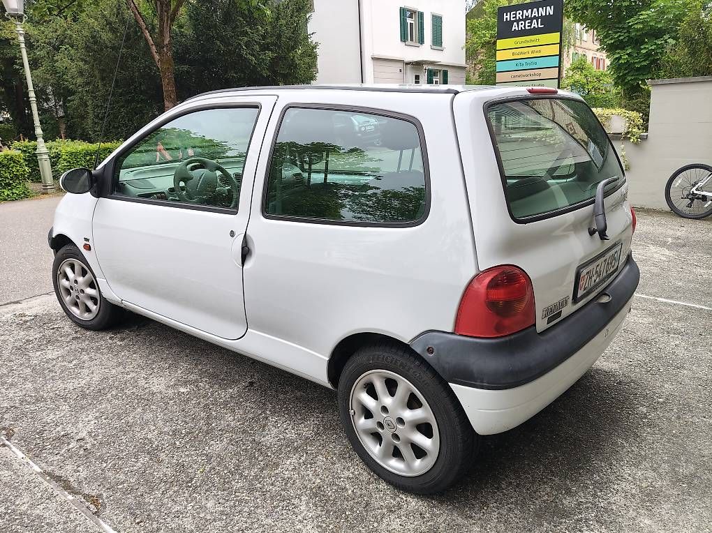 Automobili: Renault Twingo 1 – Usato da Winterthur venduto da Sjo_van_Roo 2