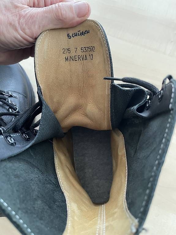 Chaussures femmes: Miltärschuhe – D'occasion à Riehen par Stelli44 2