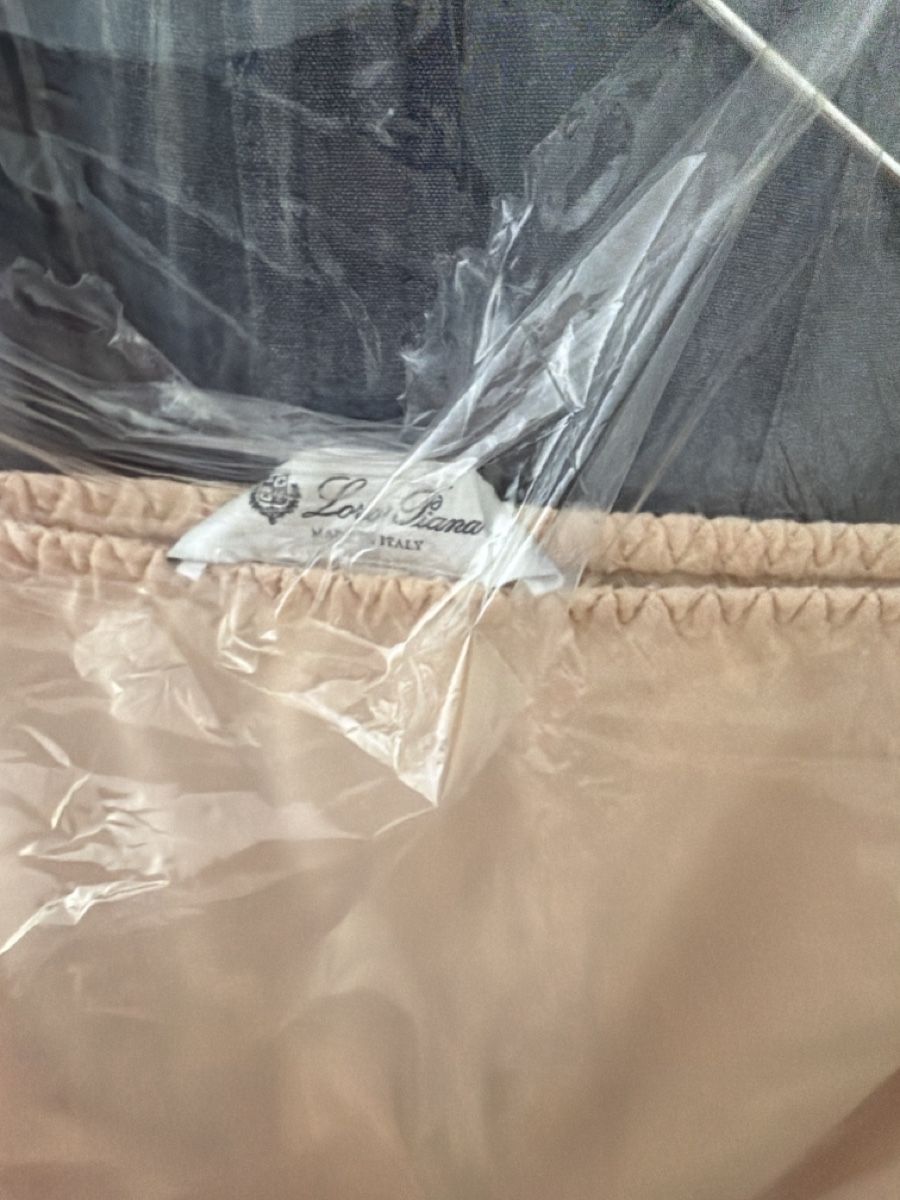 Loro Piana Jupes: Loro Piana linen skirt – Neuf (Voir description) à Genève par val_rp9x 2