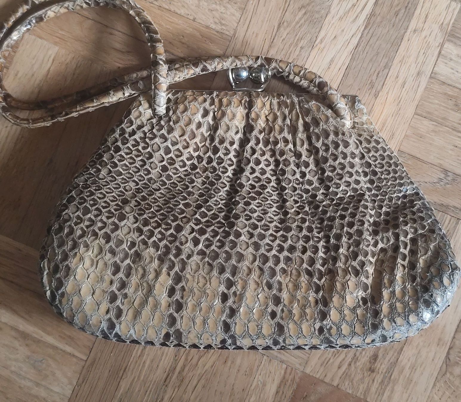 Taschen für Damen: Vintage Handtasche, Schlangenleder – Gebraucht aus Nidau von lpilloud