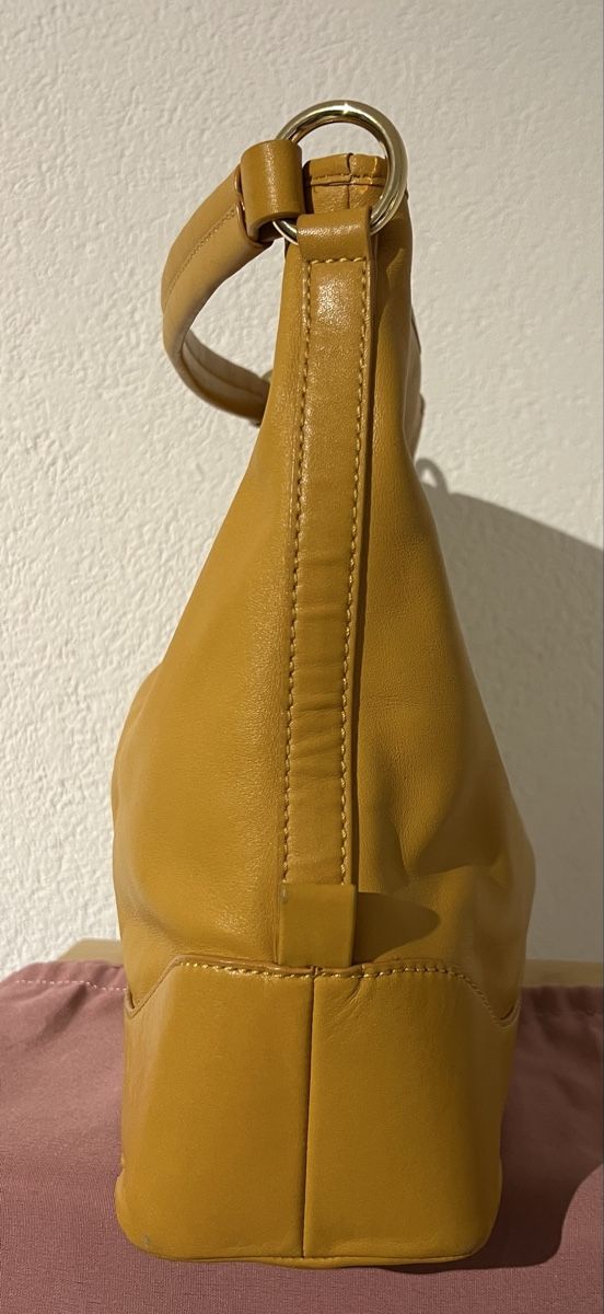 Radley Taschen für Damen: Sac à main en cuir jaune moutarde Radley – Gebraucht aus St-Pierre-Clages von ste_xk6p 4