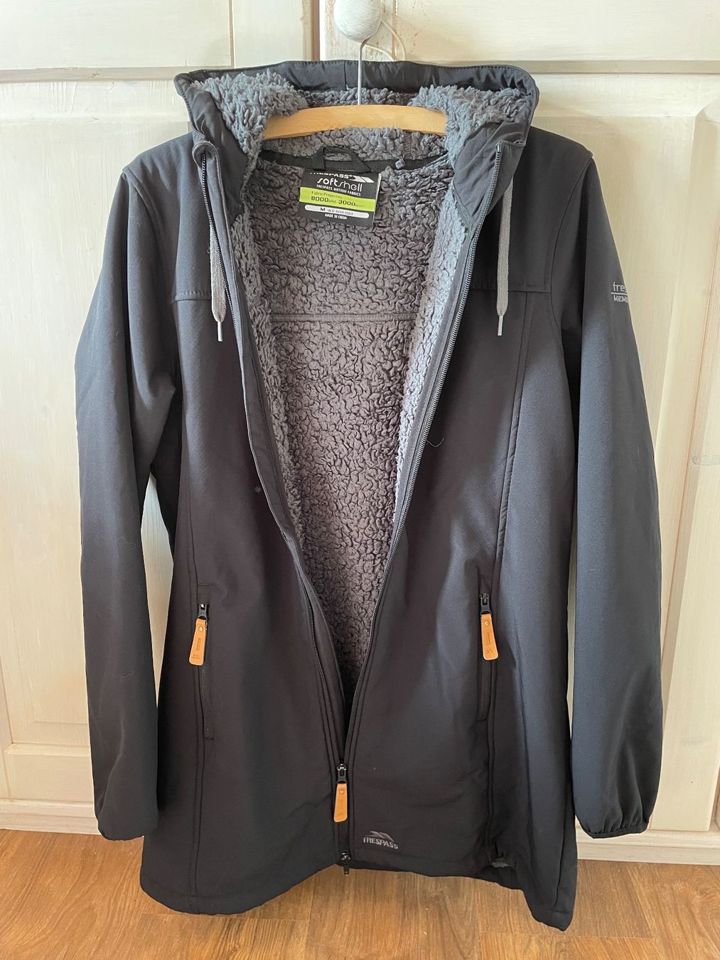 Giacche: Trespass Softshell Jacke Damen schwarz Grösse M – Usato da Lugnorre venduto da SiBu1812 1