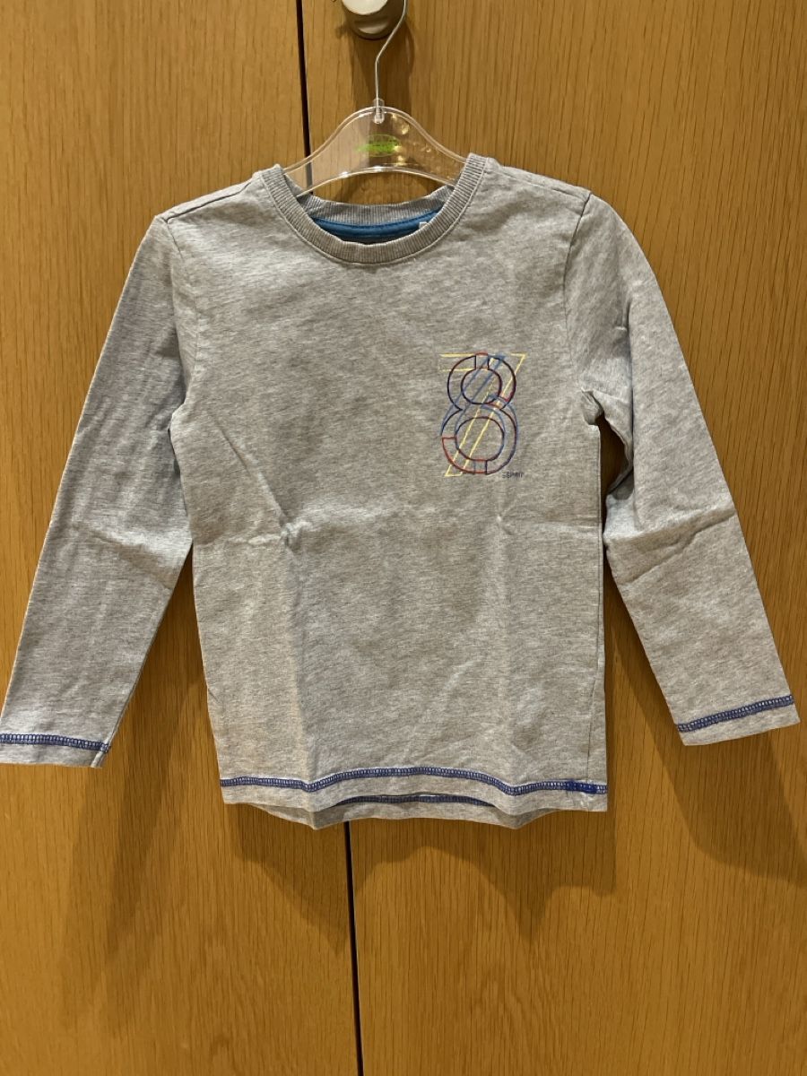Esprit Camicie, T-shirt & Polo: Esprit Langarm Shirt 116/122, Grau – Usato da Oberrieden venduto da Boccia1981