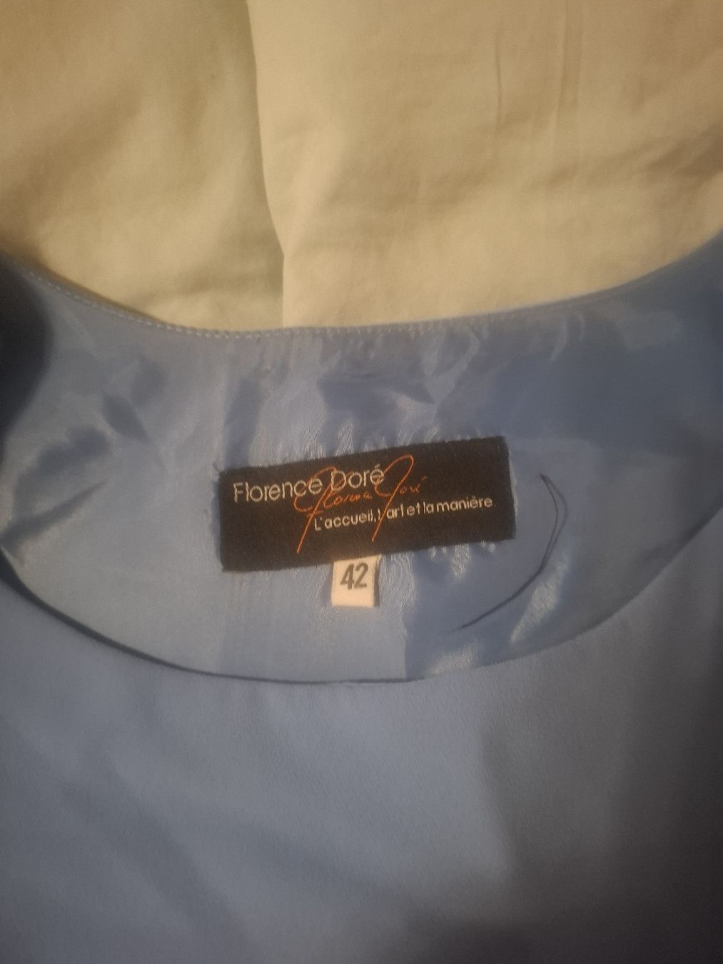 Vestiti: Sommerliches Kleid von Florence Doré, Grösse 42, Hellblau – Usato da Urtenen-Schönbühl venduto da wirbelwind010 4