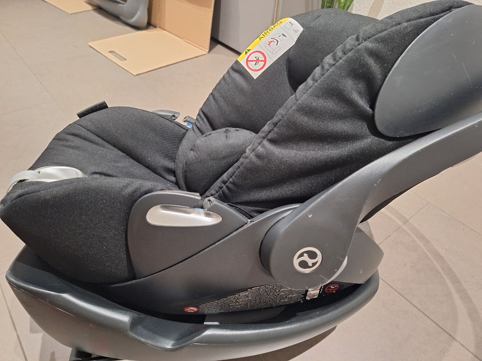 Cybex Seggiolini per auto: Babyschale Cybex  – Usato da Jonen venduto da LiuBri 1