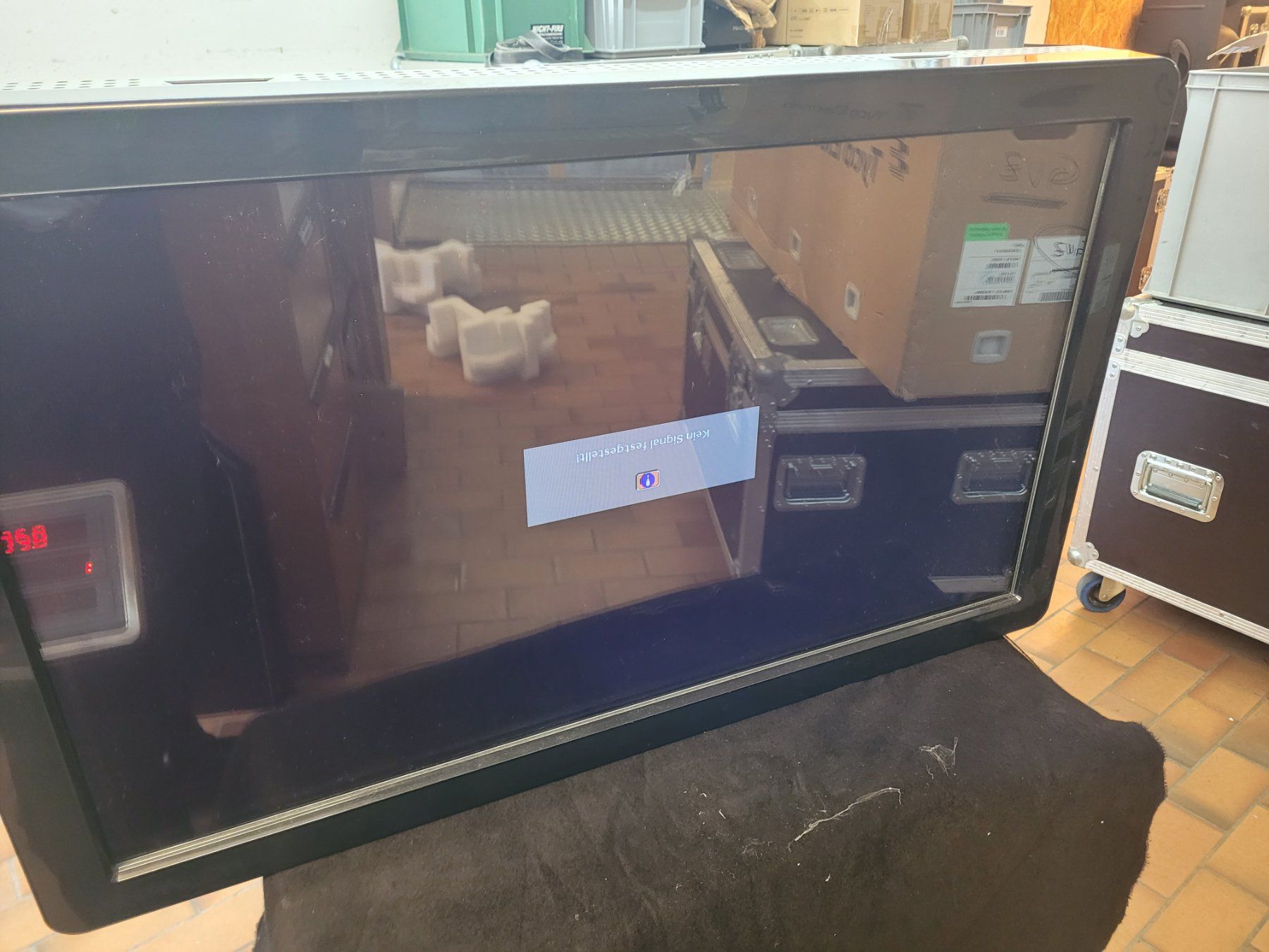 Elo Monitore: ELO Touch-Display 32" Touchscreen ELO ET3239L – Gebraucht aus Vitznau von  7