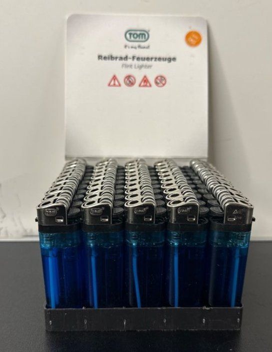 Accendini: 100 x neue Feuerzeuge – Nuovo e nell'imballaggio originale da Rüthi (Rheintal) venduto da Balty 1