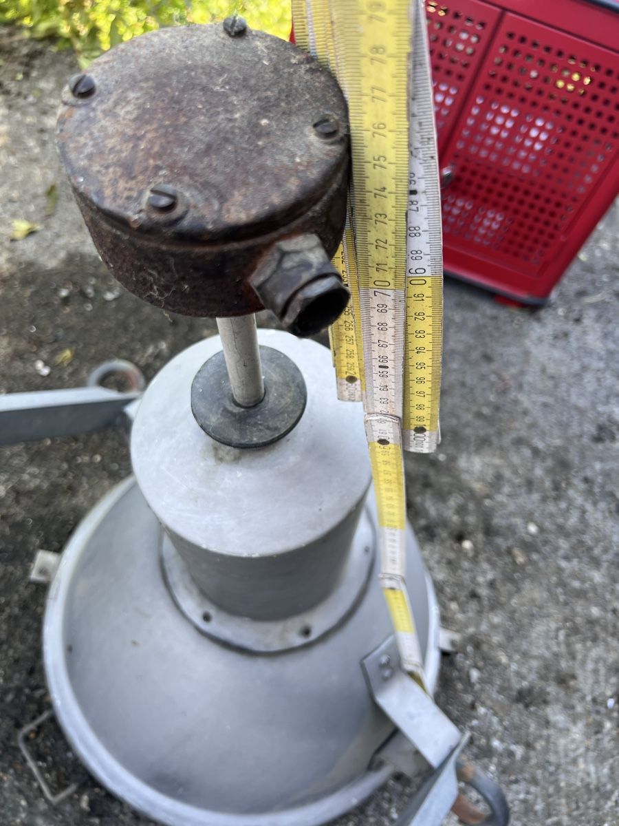Lampade: Grosse Industrielampe Sulzer – Usato da Dinhard venduto da Stahlguss 3