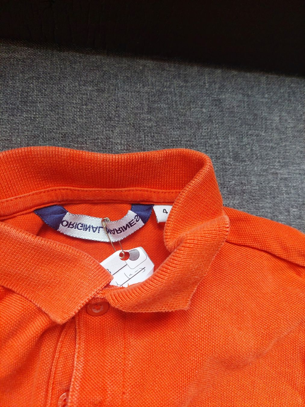Camicie, T-shirt & Polo: Marines Langes Polohemd rot Grösse 98/104 – Usato da Beckenried venduto da Havacola 3