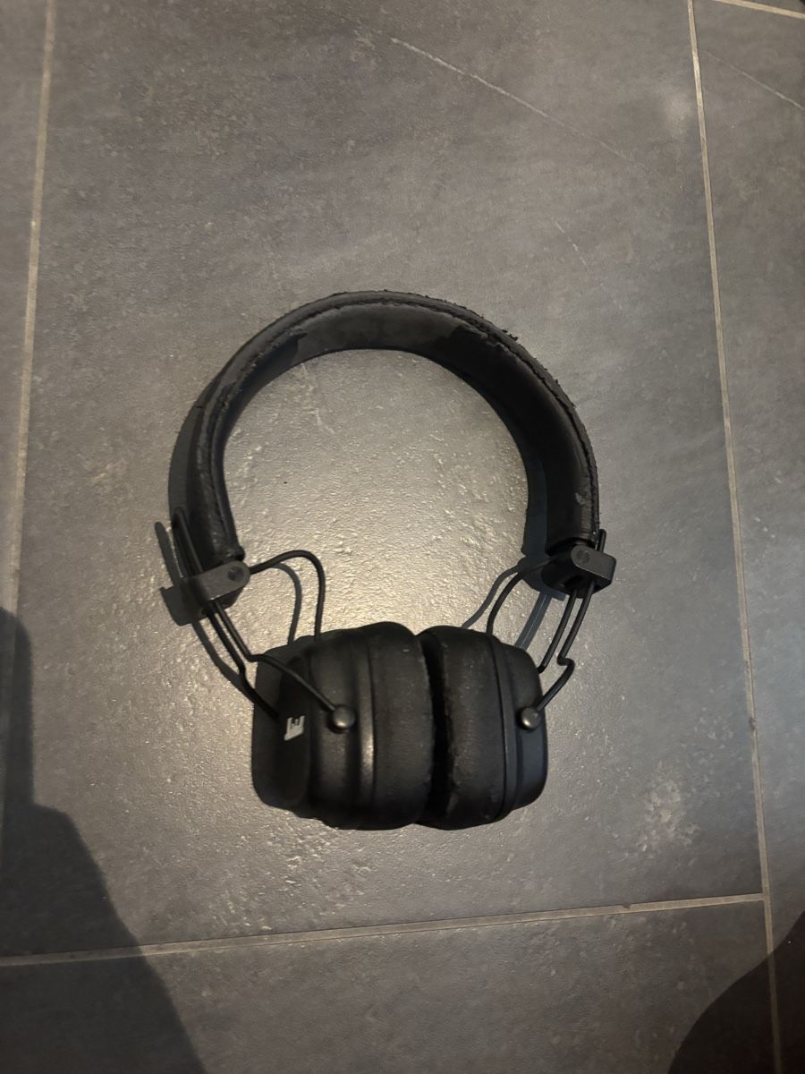 Marshall Cuffie: Marshall IV on-ear Bluetooth Kopfhörer  – Usato da Neuenkirch venduto da cha_72fz