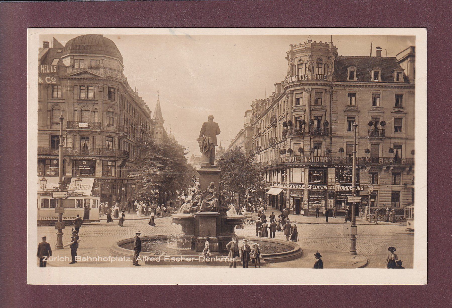 Cartoline postali: ZÜRICH - Bahnhofplatz - Tram - 1926 – Usato da Pully venduto da nicecards
