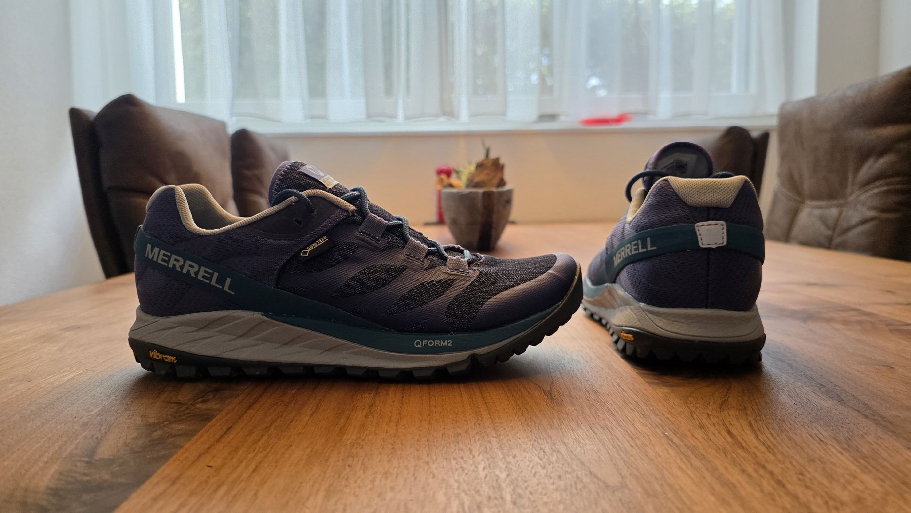 Merrell Scarpe da donna: Wanderschuhe Merrell Gore-Tex blau 38.5 – Usato da Obfelden venduto da Netherblade 1