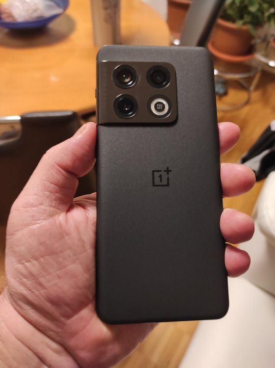 Oneplus Pro X Backcover In Verschiedene Farben Wie Neu Kaufen Auf Ricardo