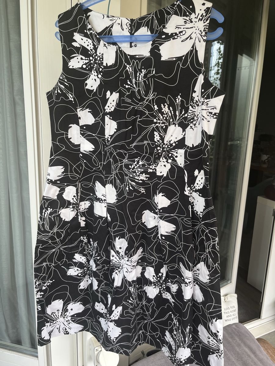 Vestiti: Knielanges Kleid – Usato da Neuenhof venduto da Ivita