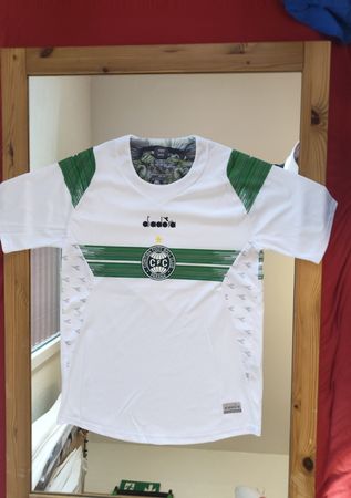 Maillot de foot Coritiba CFC Diadora, Taille M