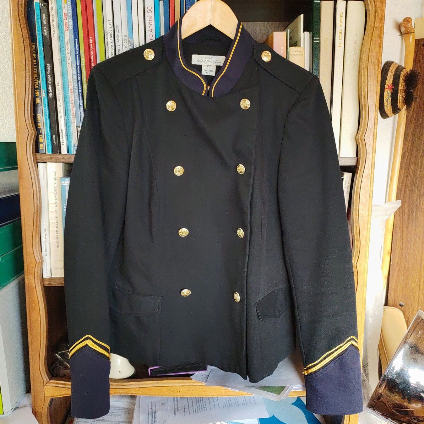Giacche: Veste dame – Usato da La  Tour-de-Trême venduto da Kotochunko