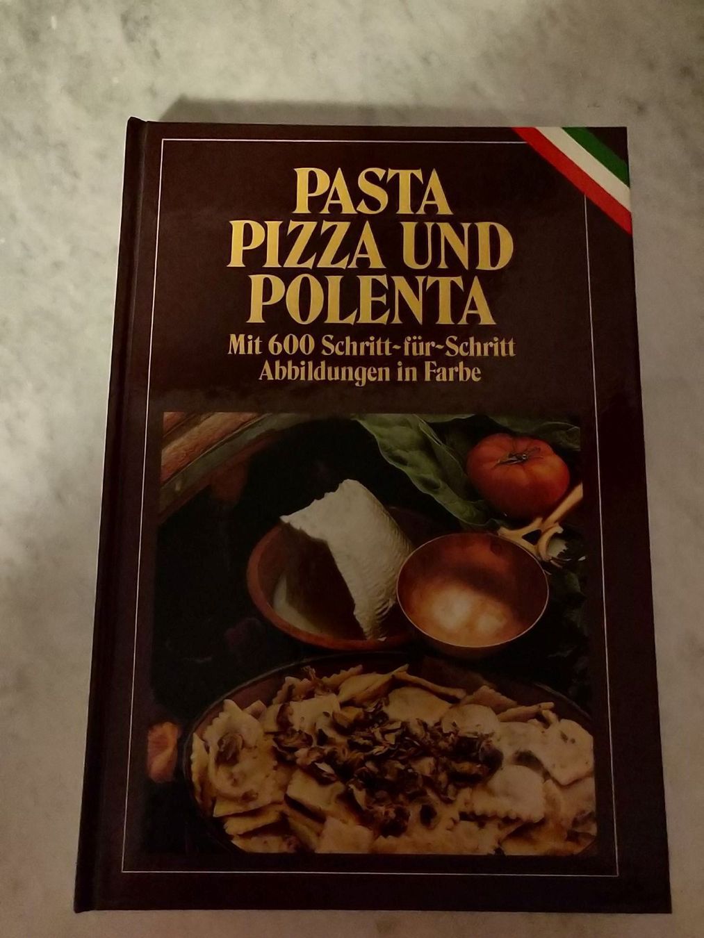 Libri: Italienisches Kochbuch – Usato da Schwyz venduto da Francesca54