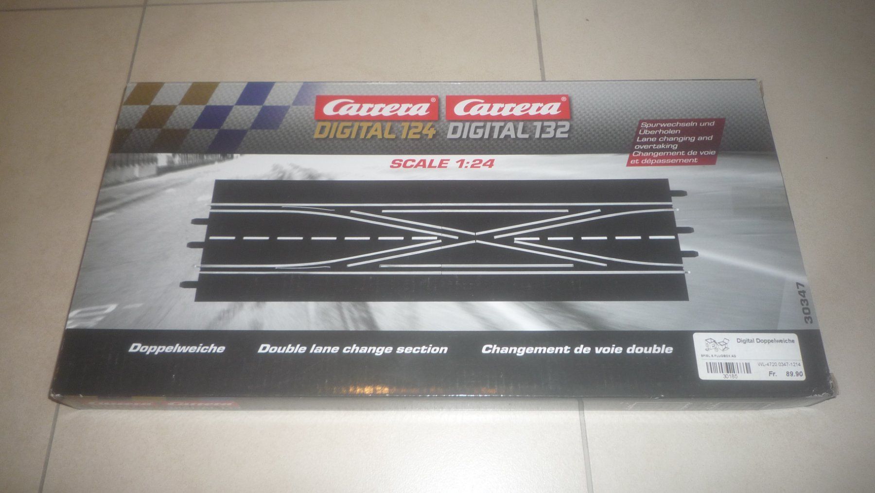 Carrera Rennbahnen: Carrera Digital 124/132 Doppelweiche – Neu und originalverpackt aus Alberswil von sto_2h5p