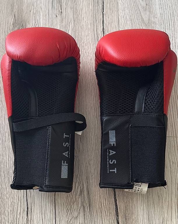 Guanti: Boxhandschuhe Kinder – Usato da Winterthur venduto da Benz320ce 2