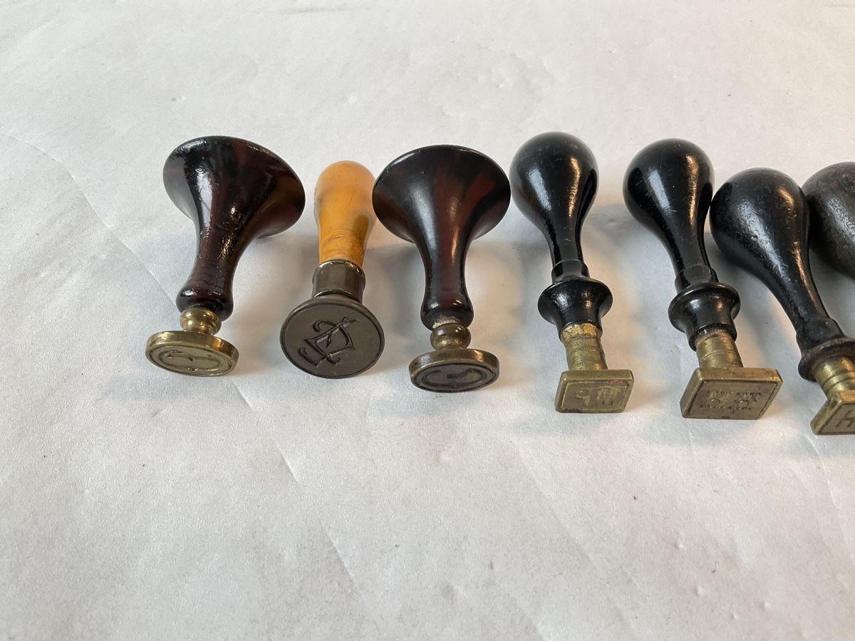 Stempel: Collection de sceau antiques  – Gebraucht aus Malleray von Robot12 2