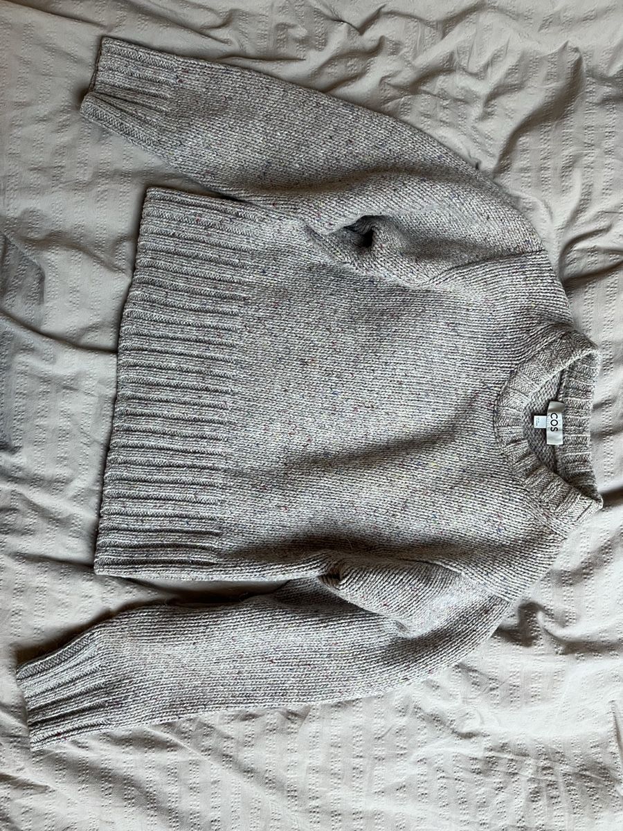 Cos Pullover & Sweatshirts: COS Wollpullover, Grösse XS, Beige Confetti – Gebraucht aus Biel/Bienne von nurrund 4