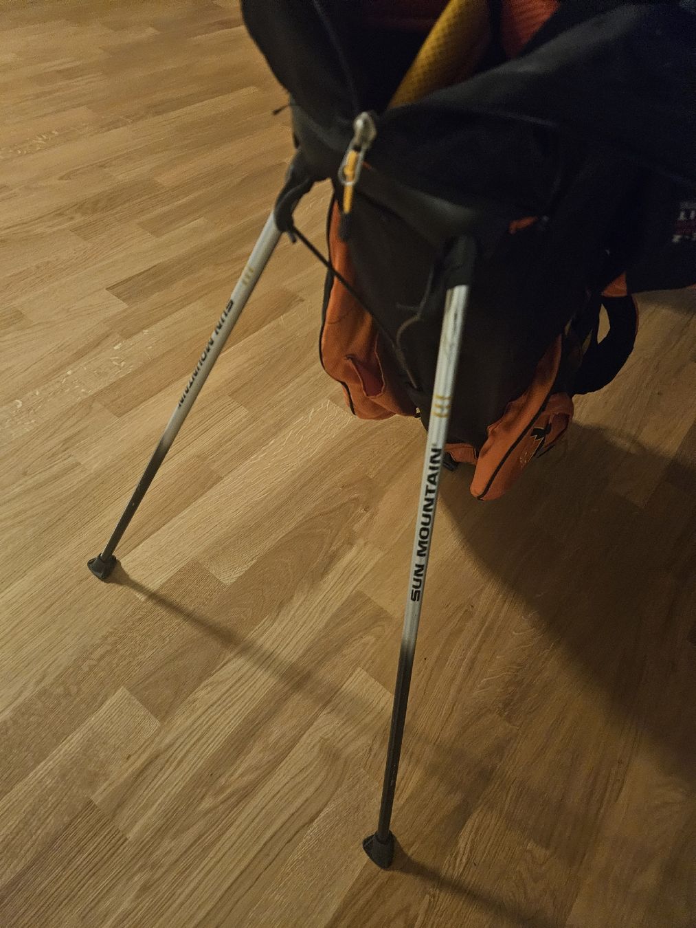 Taschen: Golfbag Sun Mountain E-Z Lite orange schwarz – Gebraucht aus Nürensdorf von romano_a 3