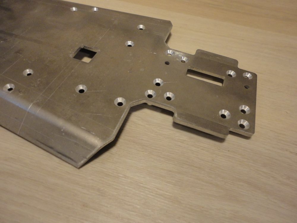 RC Kits de montage: für Bastler RC Car Chassis Platte / Neu! – Neuf avec emballage d'origine à Horgen par RcModell 4