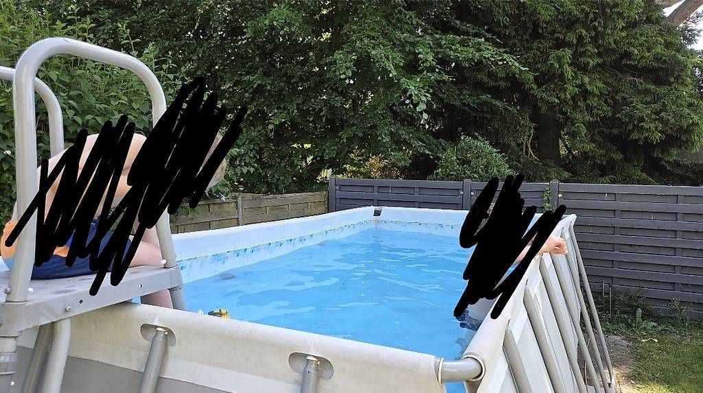 Bestway Piscine: Piscine Bestway et accessoires divers – Usato da Biel/Bienne venduto da lae_66hl
