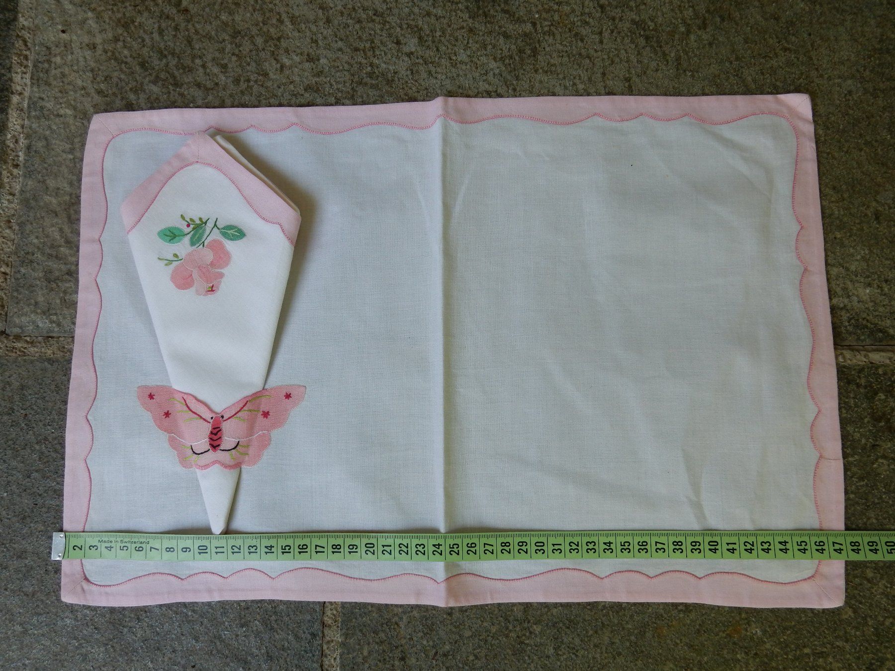 Altra biancheria da tavola: Tischset mit Serviette Schmetterling + Rose NEU – Nuovo (secondo la descrizione) da Jona venduto da simongarden 2