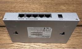 Zyxel Netzwerk Switch 5 Port, Metallgehäuse, guter Zustand
