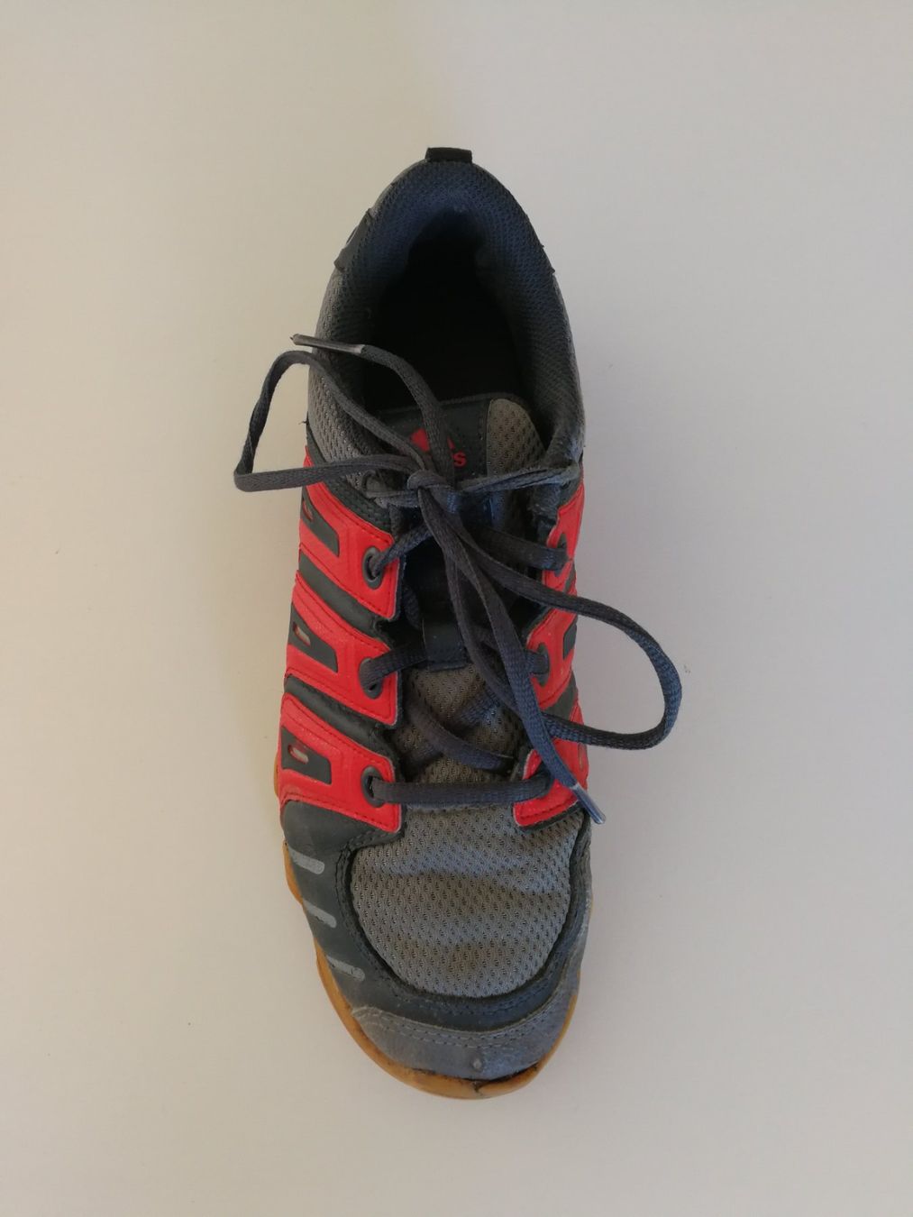 Adidas Scarpe da uomo: Adidas Hallenschuh, Grösse 38 – Usato da Davos Platz venduto da Canada1995