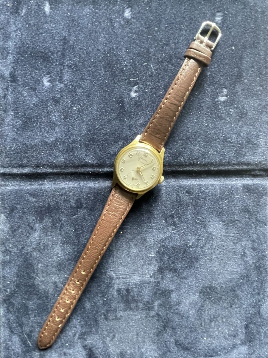 Montre Mécanique Herma Pour Femme En Plaqué Or - Remontage Manuel - Occasion Parfaite