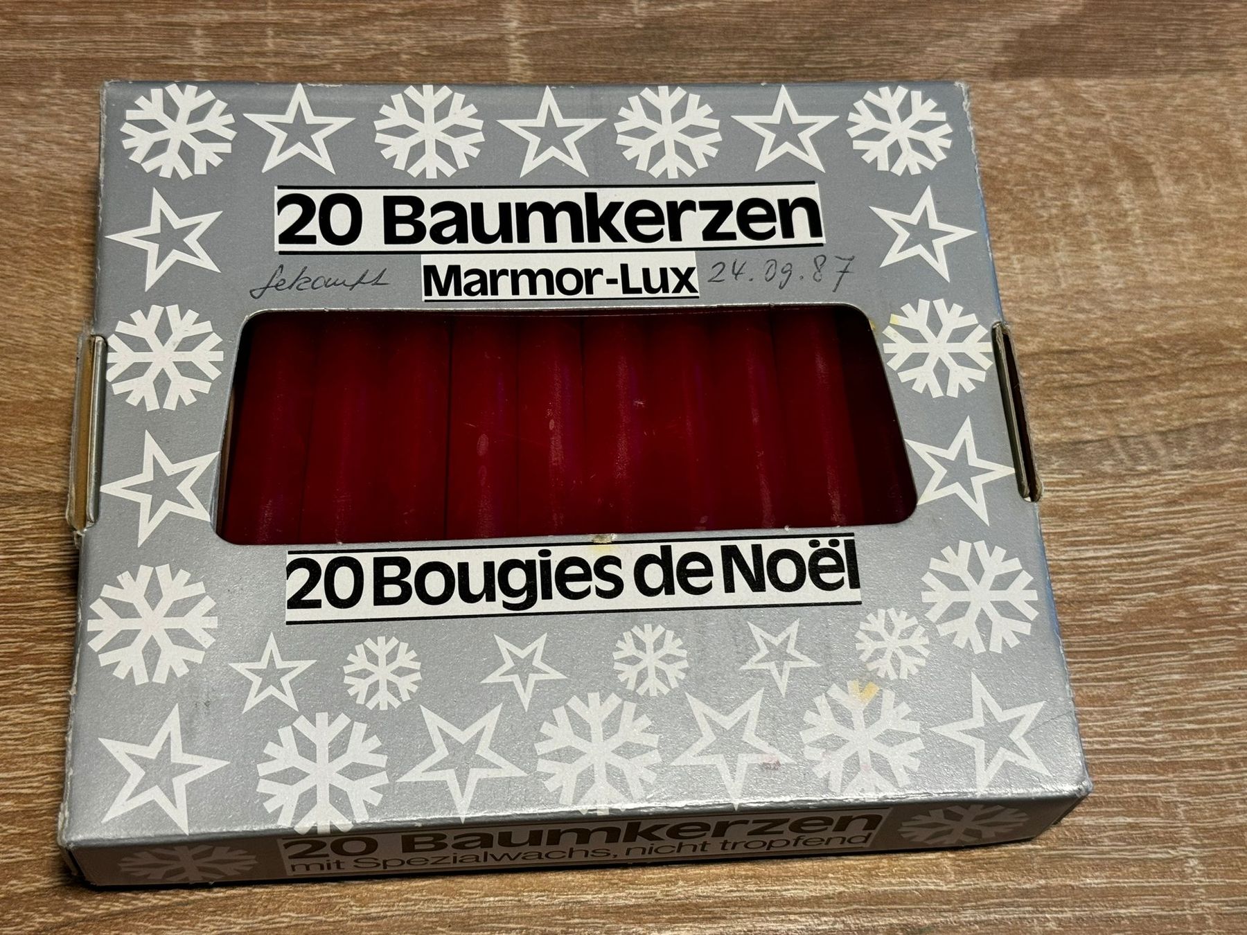 Candele: Baumkerzen von 1987 – Usato da Egg b. Zürich venduto da Brocki_Insel_Egg