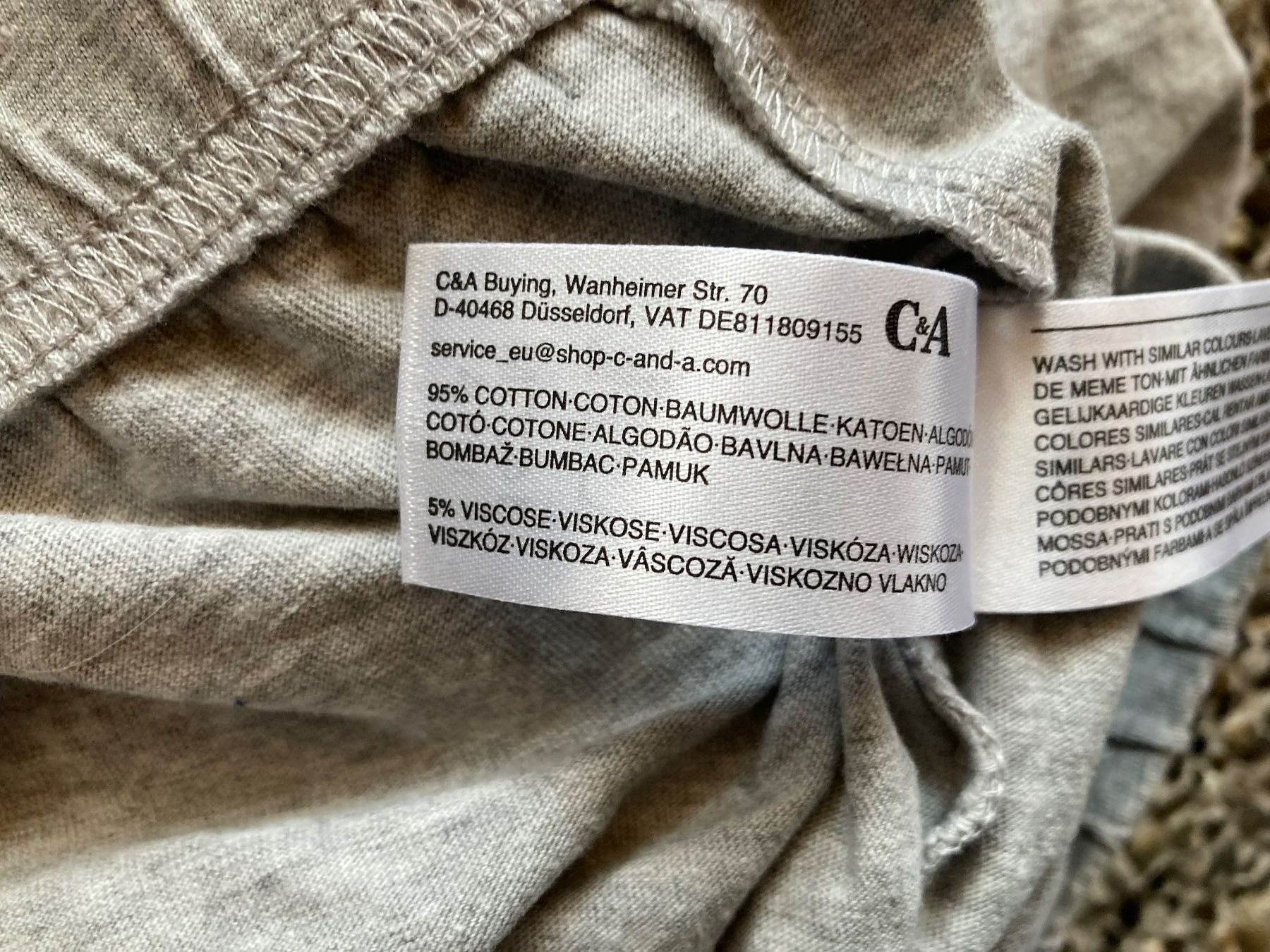 C&A Pyjamas: Pyjama Faultier, Gr. 140 – D'occasion à Aetingen par Nadinsky 8