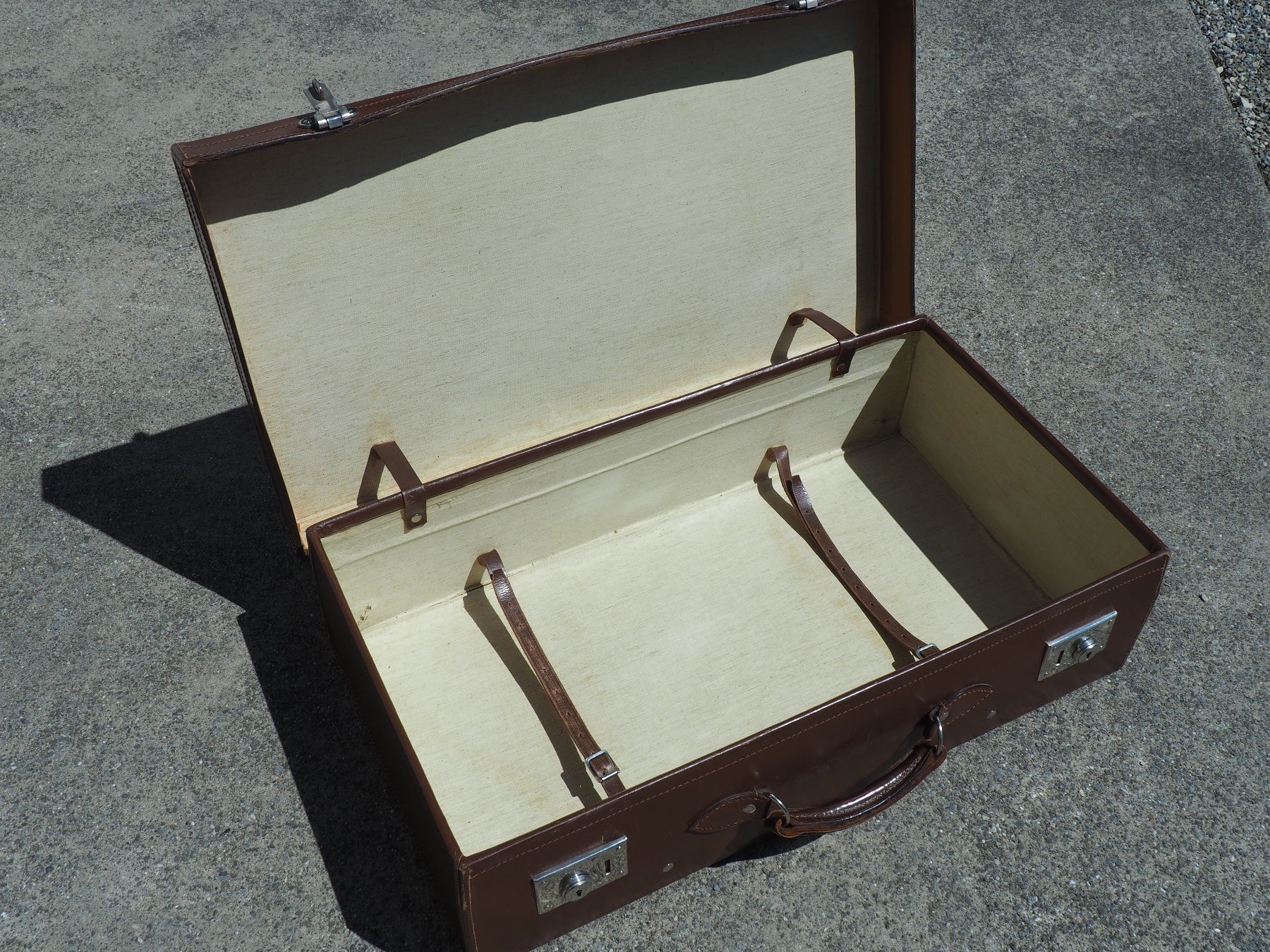 Valigie: Reisekoffer Vintage England, mit Überzug, Oldtimer – Usato da Unterentfelden venduto da Organized 6