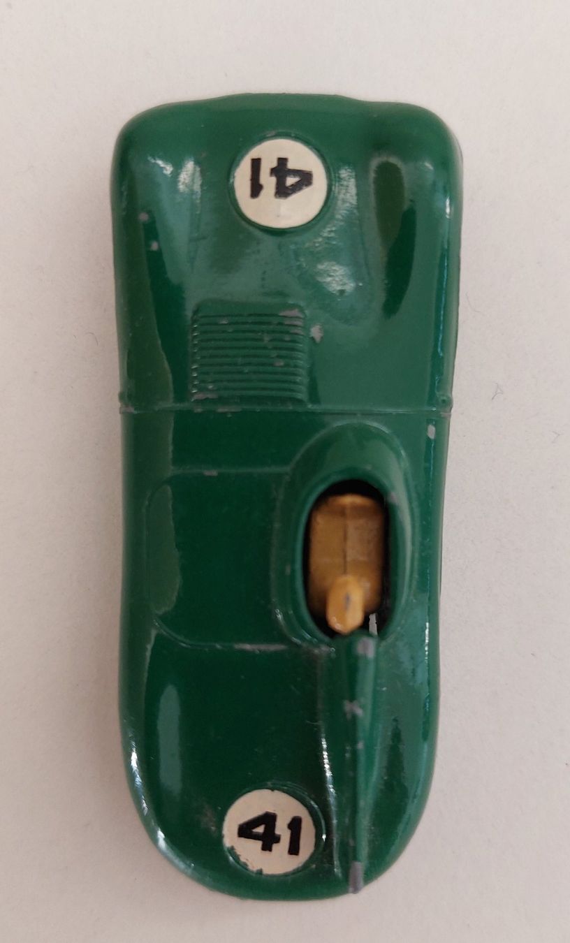 Matchbox Modellini d'auto: Matchbox Lesney Nr. 41 B  Jaguar Type D – Usato da Schenkon venduto da Elbarto007 4