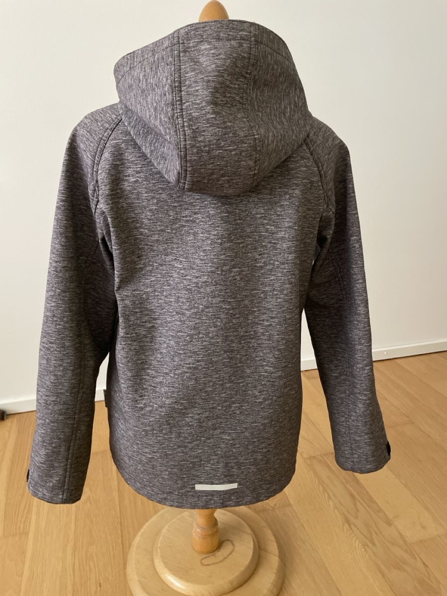 Vestes & Manteaux: Softshell Jacke 152 – D'occasion à Allschwil par DoRo7 2